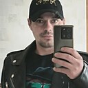 Илья, 33 года