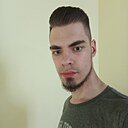 Илья, 22 года