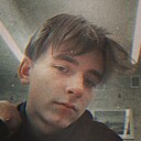 Максим, 22 года