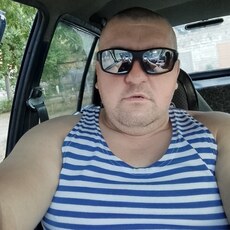 Фотография мужчины Рома, 38 лет из г. Старобельск