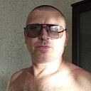 Макс, 44 года