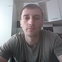 Юра, 33 года