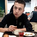 Мухриддин, 22 года