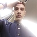Максим, 27 лет