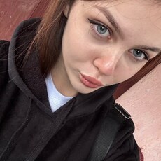 Фотография девушки Мила, 19 лет из г. Набережные Челны