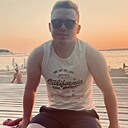 Максим, 27 лет