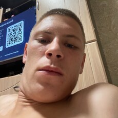 Фотография мужчины Макс, 20 лет из г. Бийск