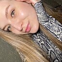 Вика, 23 года