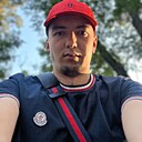 Tолик, 24 года