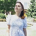 Олена, 23 года
