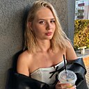 Ксения, 22 года