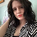 Полина, 22 года