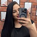 Айна, 22 года