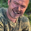 Max, 32 года