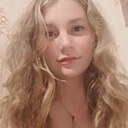 Катенька, 22 года