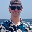 Рустам, 23 года