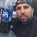 Макс, 33 года