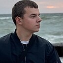 Данила, 22 года