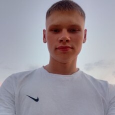 Фотография мужчины Влад, 20 лет из г. Томск