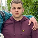 Арсений, 18 лет