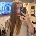 Карина, 18 лет