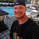 Артём, 37 лет