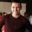Максим, 22 года