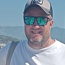 Виктор, 42 года
