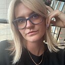 Полина, 18 лет