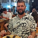 Саша, 43 года