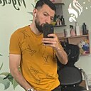 Artur, 33 года