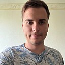 Максим, 23 года