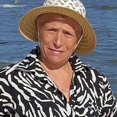 Фотография девушки Наталья, 65 лет из г. Лутугино