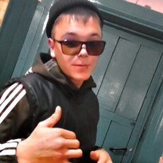 Фотография мужчины Саня, 20 лет из г. Шелехов