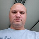 Ruslan, 44 года