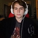 Максим, 22 года