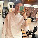 София, 42 года