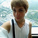 Qr, 20 лет