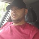 Роберто, 33 года
