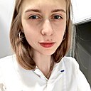 Софа, 22 года