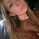 Вика, 18 лет