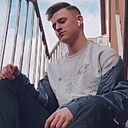 Максим, 25 лет