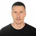 Fox, 34 года