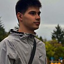 Timur, 22 года