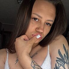 Фотография девушки Полина, 22 года из г. Екатеринбург