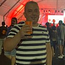 Yliya Neichev, 51 год