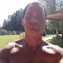Макс, 34 года