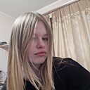Настя, 18 лет
