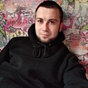 Саша, 27 лет