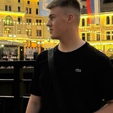 Фотография мужчины Кирилл, 19 лет из г. Тамбов